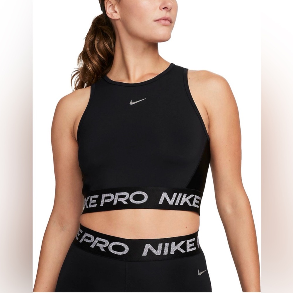 Nike Pro Women’s Med Women's Dri-FIT Cropped Training Tank Black/Metallic